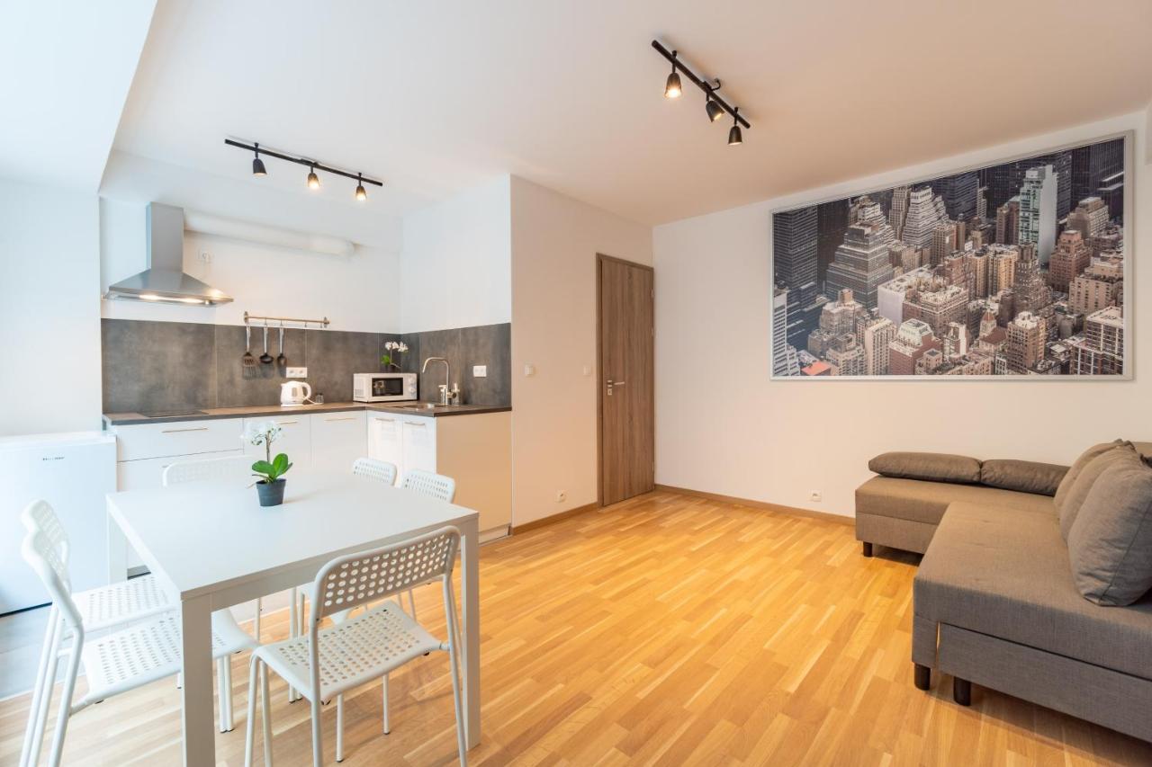 Apartament Brand New Two #26 With Free Secure Parking Close To Center Praga