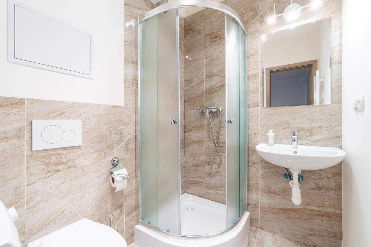 Apartament Brand New Two #26 With Free Secure Parking Close To Center
